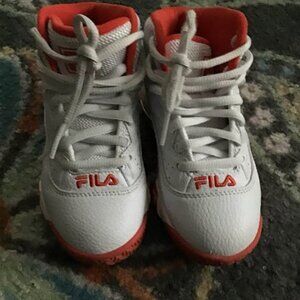 Childrens size 11 Toddler Fila sneakers
